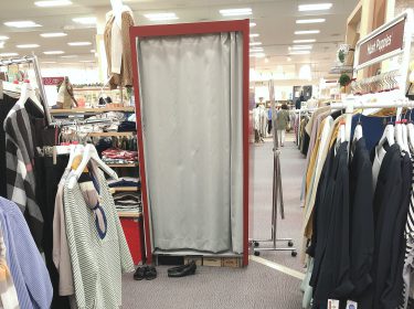 ファッションコンサルティングのショッピング同行🎵売り場に戻ると売れてなくなってた!!それが良い結果に?